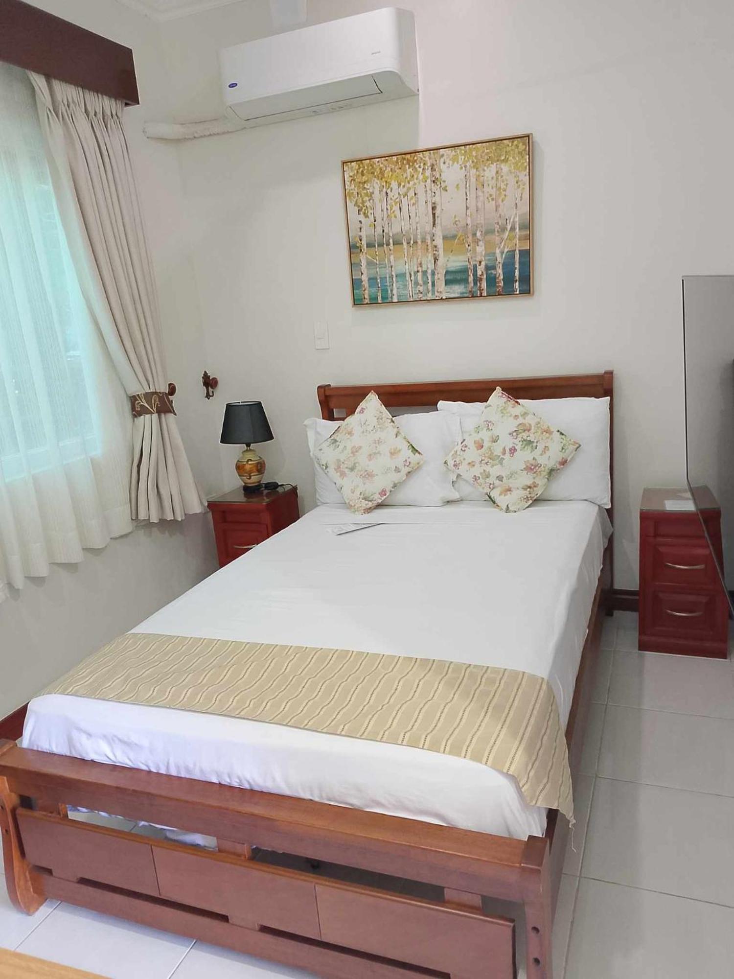 Ocean Breeze Resort Toledo Екстер'єр фото