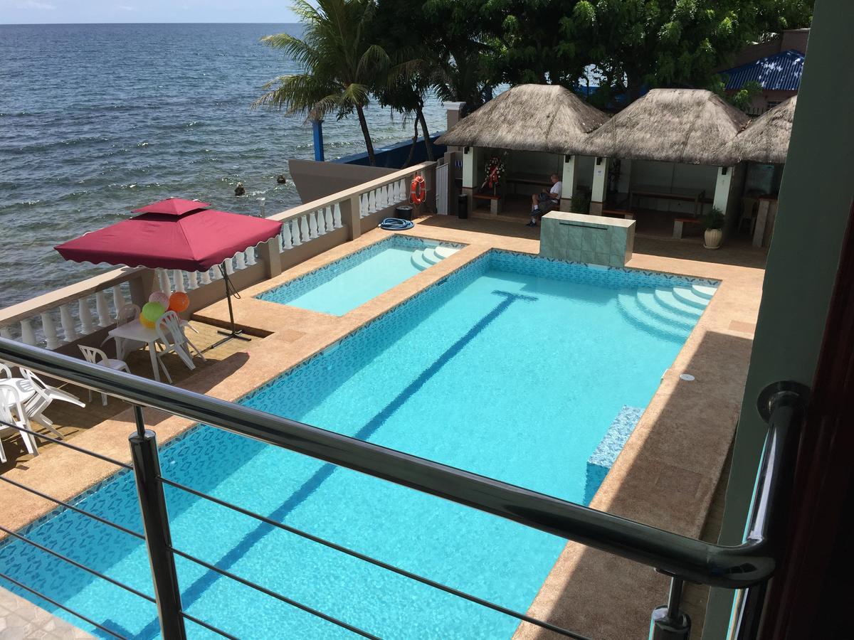 Ocean Breeze Resort Toledo Екстер'єр фото